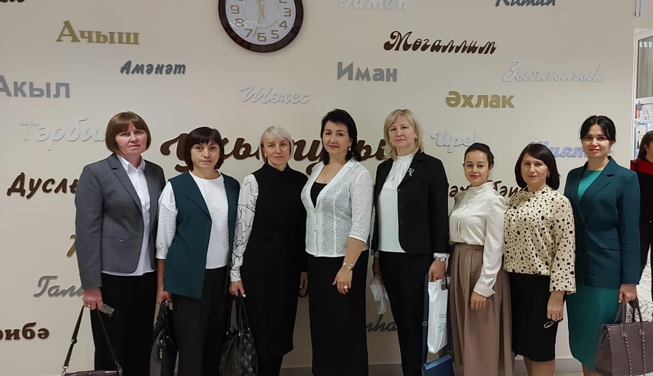Делегация МОУ НТГ в рамках обмена опытом по воспитанию и образованию подрастающего поколения посетила республику Татарстан.
