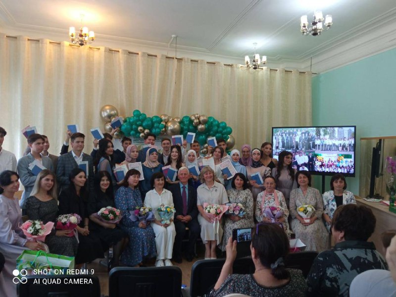23 июня в гимназии состоялась торжественная церемония вручения аттестатов обучающимся одиннадцатого класса..